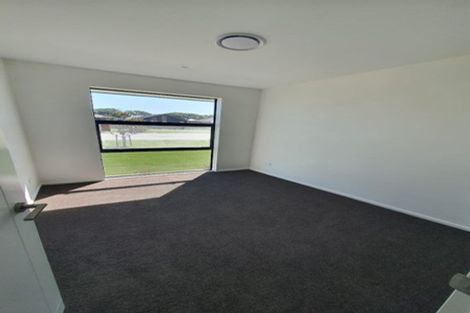 Photo of property in 1 Woodford Avenue, Woodend, 7610