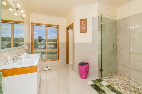 Photo of property in 415 Te Ahu Ahu Road, Waimate North, Kaikohe, 0472