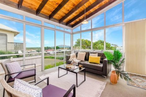 Photo of property in 68 Dixie Street, Te Horo Beach, Otaki, 5581