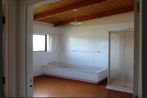 Photo of property in 43 Manaia View Road, One Tree Point, 0118