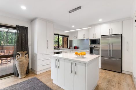 Photo of property in 53 Chesterfield Way, Orewa, 0931