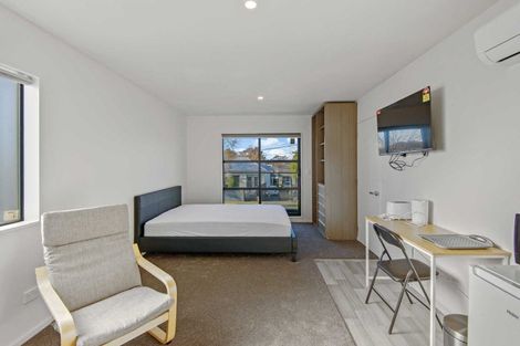 Photo of property in 7a Mathesons Road, Phillipstown, Christchurch, 8011