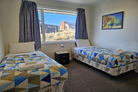 Photo of property in 4 Manning Place, Lake Tekapo, 7999