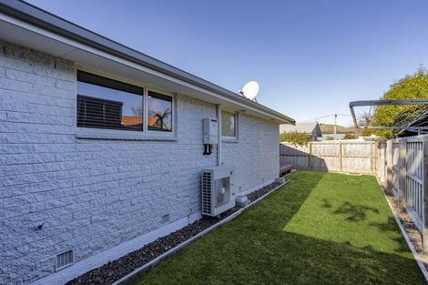 Photo of property in 2/6 Timbertop Lane, Saint Martins, Christchurch, 8022