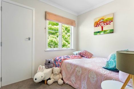 Photo of property in 1/472 East Coast Road, Windsor Park, Auckland, 0630