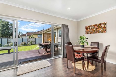 Photo of property in 14 Harbour Crest Drive, Waiuku, 2123