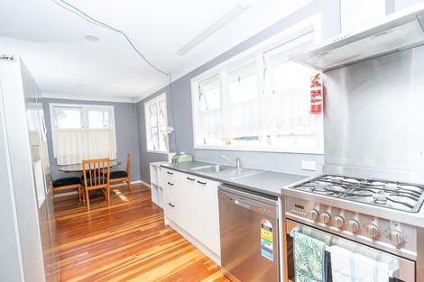 Photo of property in 26 Mears Road, St Andrews, Hamilton, 3200