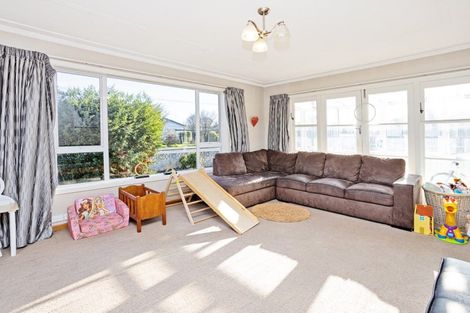 Photo of property in 66 Bullar Street, Grasmere, Invercargill, 9810