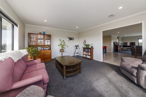 Photo of property in 268 Halcombe Road, Feilding, 4775