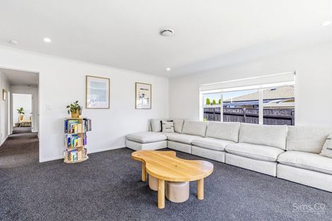 Photo of property in 12 Kakaho Drive, Tawhero, Whanganui, 4501