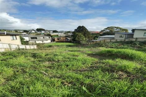 Photo of property in 82 Sungrove Rise, Sunnyvale, Auckland, 0612