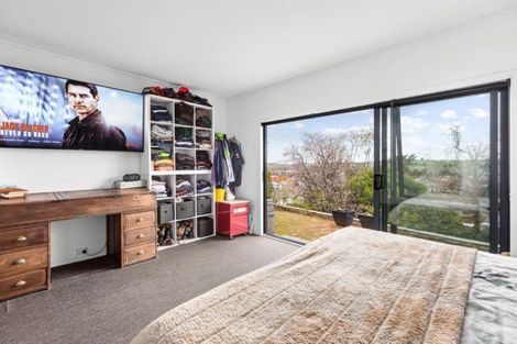 Photo of property in 1c Hill Street, Waipukurau, 4200