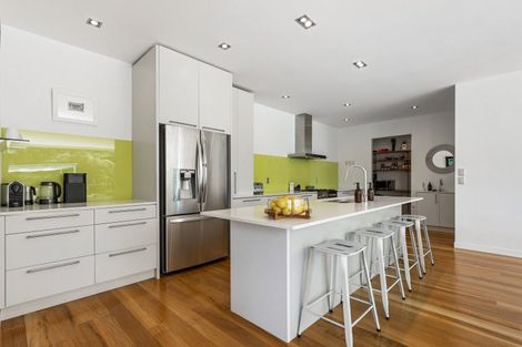 Photo of property in 160 Schnapper Rock Road, Schnapper Rock, Auckland, 0632