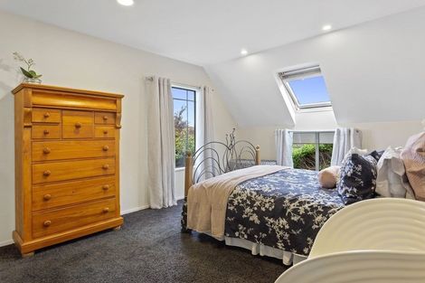 Photo of property in 15a Chilcombe Street, Ilam, Christchurch, 8041