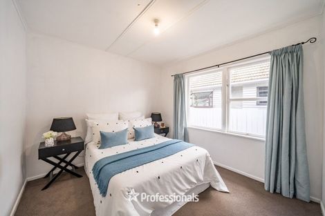 Photo of property in 98 Wood Street, Wainuiomata, Lower Hutt, 5014