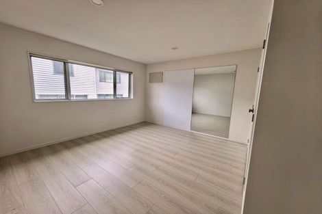 Photo of property in 8b Albany Highway, Greenhithe, Auckland, 0632