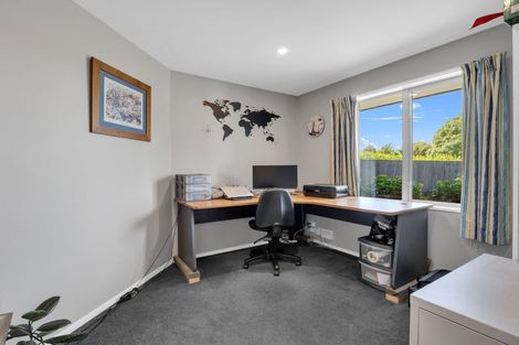 Photo of property in 21 Christie Place, Rolleston, 7614