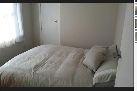 Photo of property in 1/67 Dale Crescent, Pakuranga, Auckland, 2010