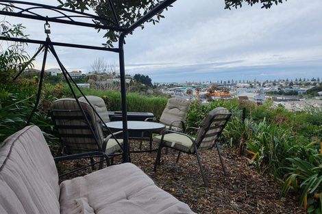 Photo of property in 7 Havelock Terrace, Hospital Hill, Napier, 4110