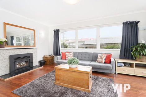 Photo of property in 7b Jay Street, Paparangi, Wellington, 6037