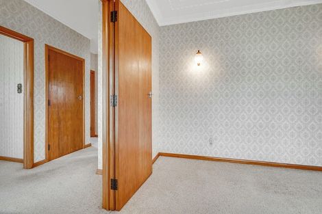 Photo of property in 28 Linwood Avenue, Mount Albert, Auckland, 1025