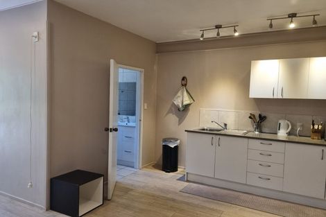 Photo of property in 1/17 Beulah Avenue, Rothesay Bay, Auckland, 0630