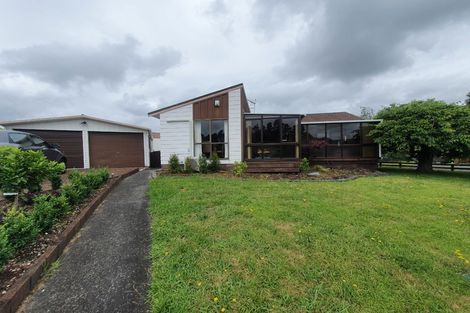 Photo of property in 1 Oakmont Place, Wattle Downs, Auckland, 2103