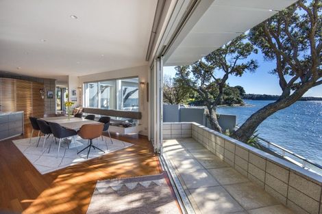 Photo of property in 67 Rothesay Bay Road, Rothesay Bay, Auckland, 0630