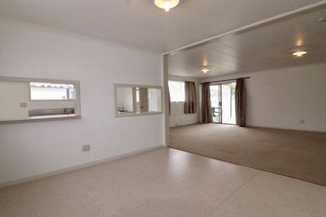 Photo of property in 976 Tremaine Avenue, Roslyn, Palmerston North, 4414