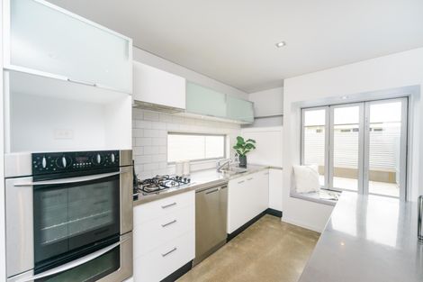 Photo of property in 4 Mere Mere Avenue, Palmerston North, 4414