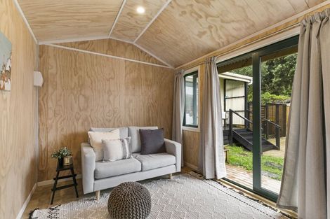 Photo of property in 32a Derwent Street, Island Bay, Wellington, 6023