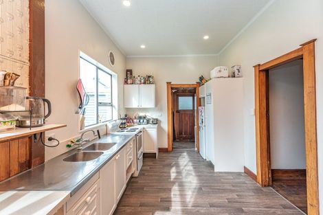 Photo of property in 24 Barrack Street, Whanganui, 4500