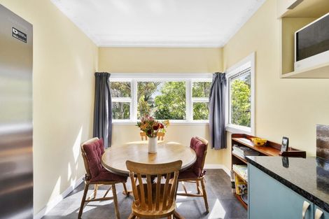 Photo of property in 73 Totara Road, Miramar, Wellington, 6022