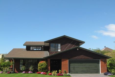 Photo of property in 25 Cherrywood Place, Redwood, Christchurch, 8051