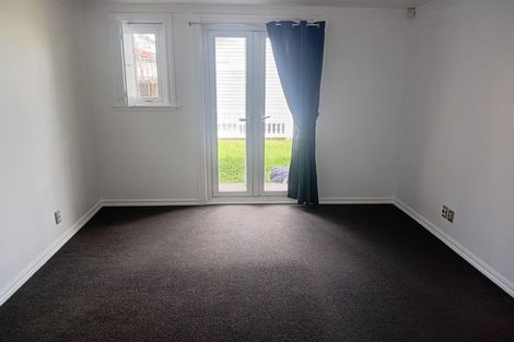 Photo of property in 15 Millward Street, Newtown, Wellington, 6021