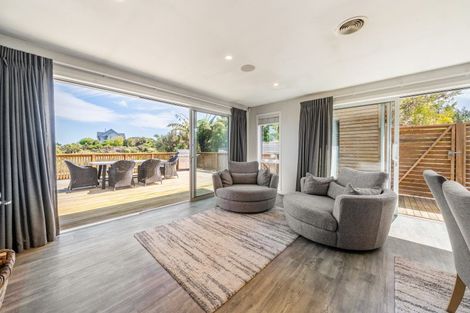 Photo of property in 66 Mount Marua Way, Timberlea, Upper Hutt, 5018