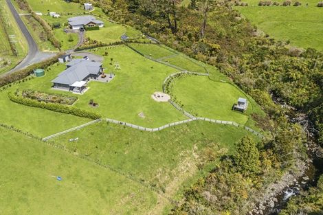 Photo of property in 210 Maude Road, Kaimiro, New Plymouth, 4371