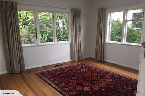 Photo of property in 42a Highbury Road, Highbury, Wellington, 6012