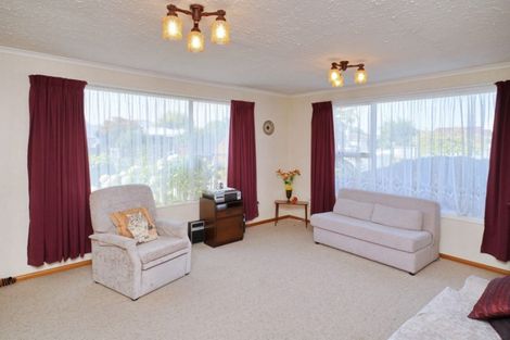 Photo of property in 2/4 Blakehall Place, Spreydon, Christchurch, 8024