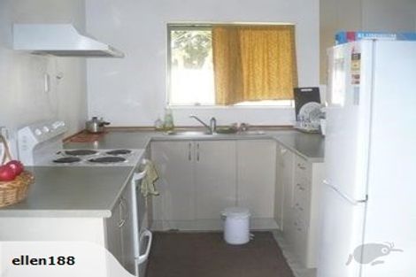 Photo of property in 9 Silverstone Place, Henderson, Auckland, 0612