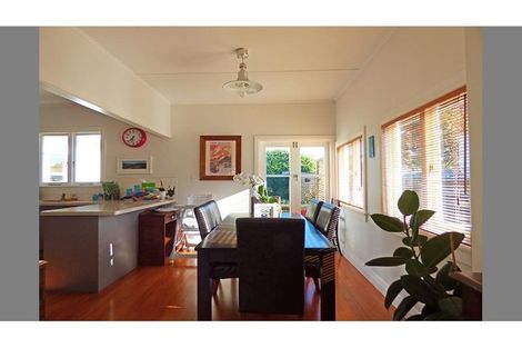 Photo of property in 30 Kitchener Road, Sandringham, Auckland, 1025
