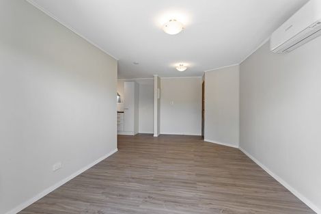 Photo of property in 12 Ribot Place, Randwick Park, Auckland, 2105