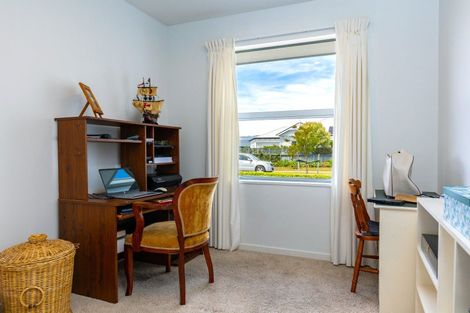 Photo of property in 16 River Terrace, Renwick, 7204