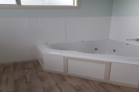 Photo of property in 2-9/28 Parawai Road, Ngongotaha, Rotorua, 3010