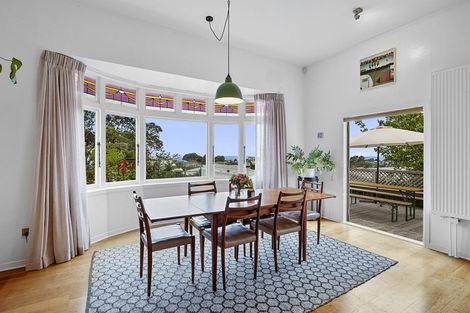 Photo of property in 533 Devon Street West, Blagdon, New Plymouth, 4310