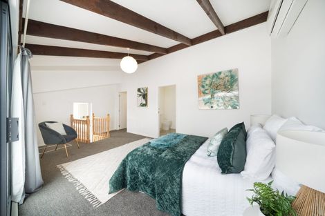 Photo of property in 2 Anzia Way, Johnsonville, Wellington, 6037