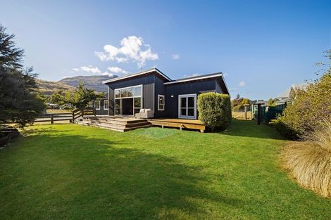 Photo of property in 33 Oban Street, Glenorchy, 9372