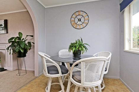 Photo of property in 55 Dover Road, Flaxmere, Hastings, 4120