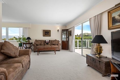 Photo of property in 18 Magnolia Grove, Maungaraki, Lower Hutt, 5010