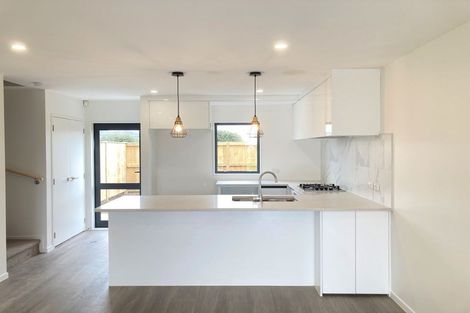 Photo of property in 39b Soaring Bird Drive, Takanini, 2112